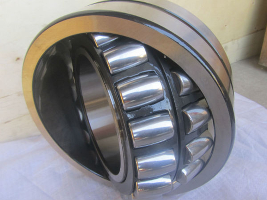 24020CC/W33 spherical roller bearing with cylindrical bore
