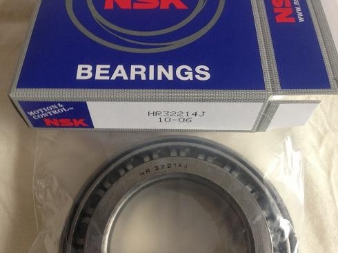 HR32214J NSK bearing,single row taper roller bearings