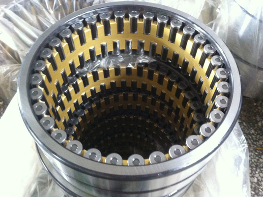 Four row cylindrical roller bearings for the interferance fit on the roll neck 567622